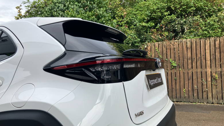 Toyota Yaris Cross 1.5 Hybrid Design 5dr CVT Hybrid Estate